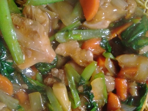 鶏肉たっぷり♪中華風あんかけかた焼きそば